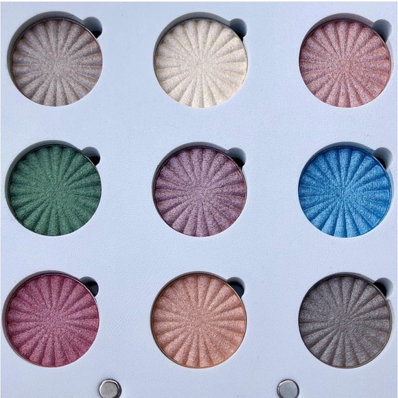 Ofra Glitch Baked Eyeshadow Palette : r/swatchitforme Ofra Cosmetics Eyeshadow Palette in Glitch 2000 BNIB